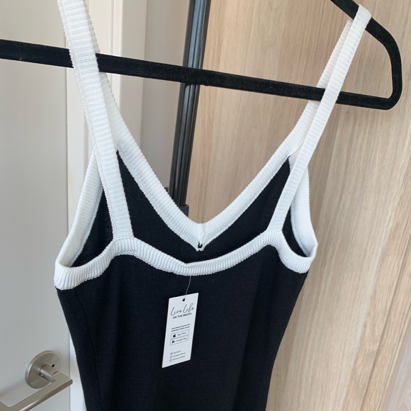 NWT Black and White Dress - Picture 4 of 4